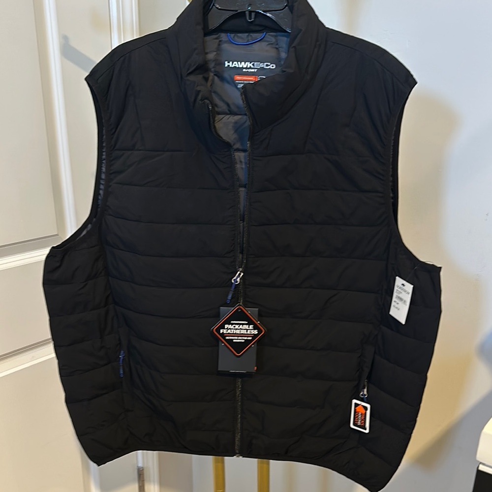 Hawke & Co Men's Dark Quilted Vest